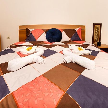 Lovely 1Bd Apartment Close To The Summer Theatre Plovdiv Kültér fotó