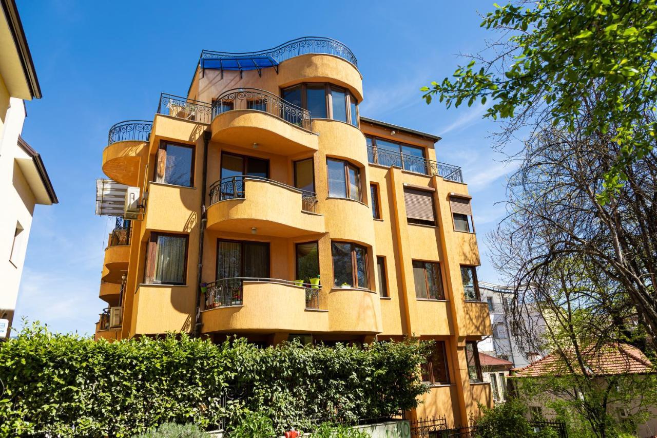 Lovely 1Bd Apartment Close To The Summer Theatre Plovdiv Kültér fotó