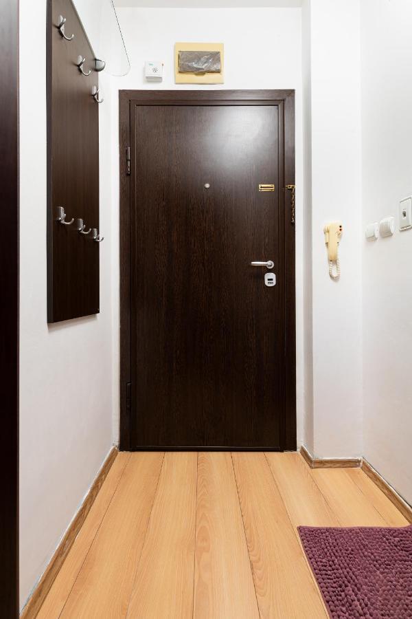 Lovely 1Bd Apartment Close To The Summer Theatre Plovdiv Kültér fotó